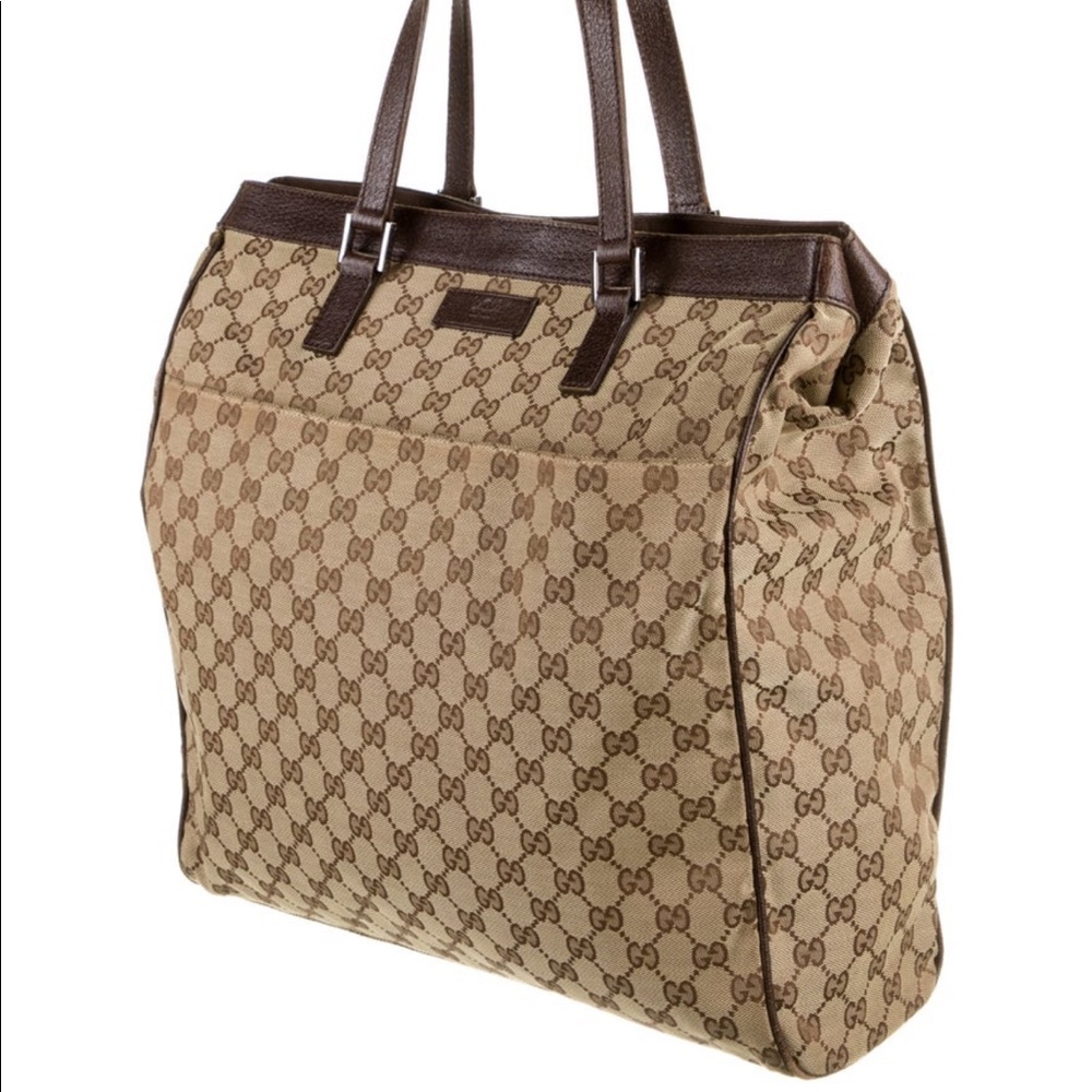 GUCCI WEEKEND BAG